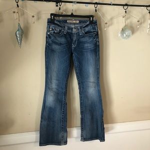 Big Star “Maddie” sz 25S jeans, flare leg!